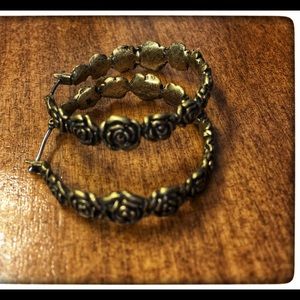 Lucky brand hoop flower earrings